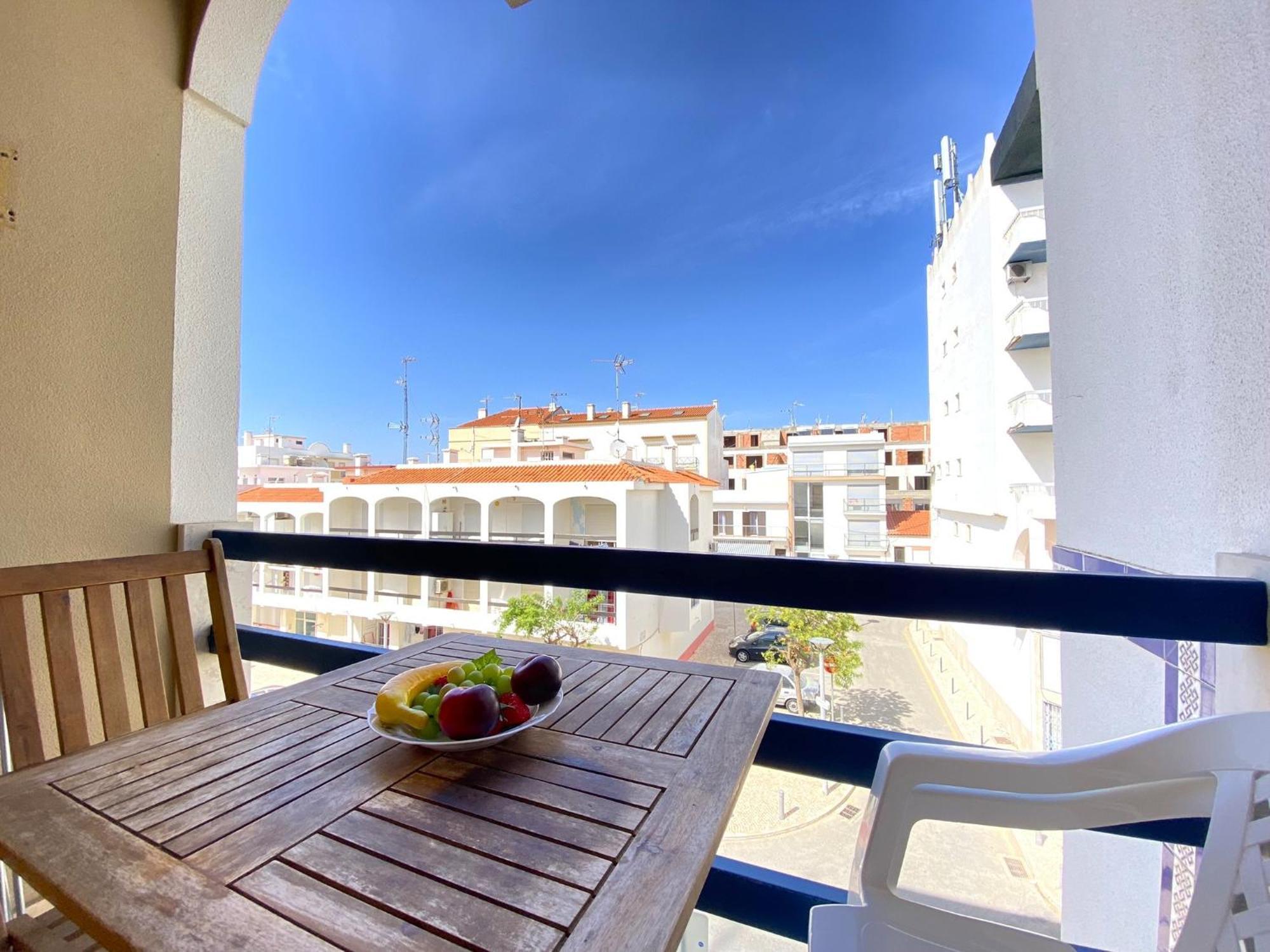 Monte Gordo Beach 1 By Homing Exterior photo